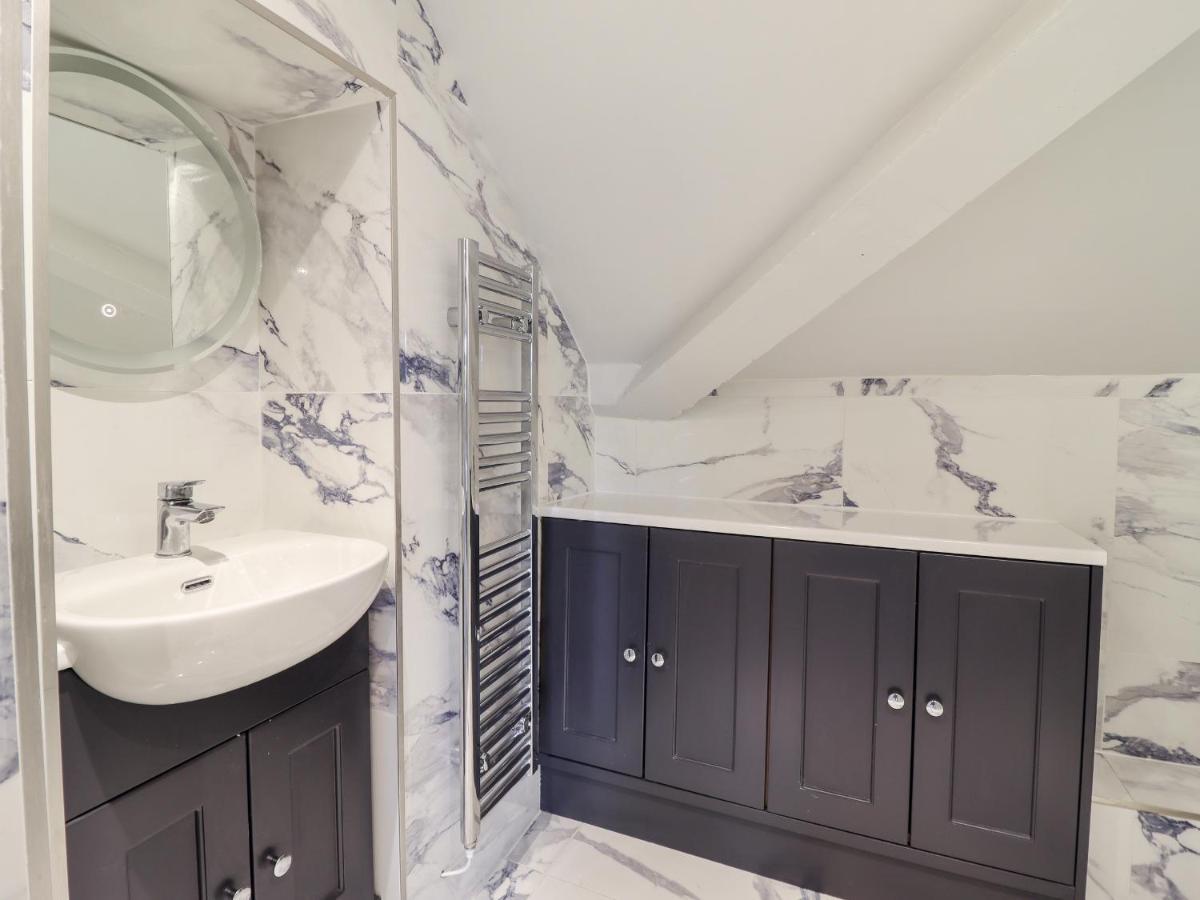 Rock House Apartment Newtown  Dış mekan fotoğraf